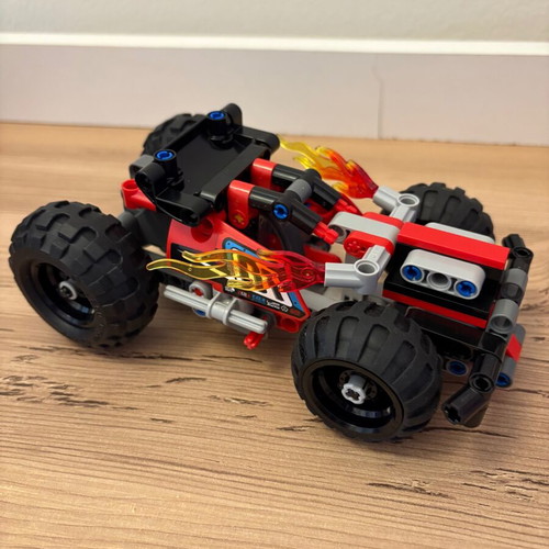 Lego Technic set 42073 Bash like new