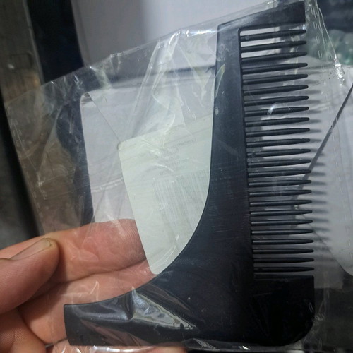 Beard shaping comb new sealed