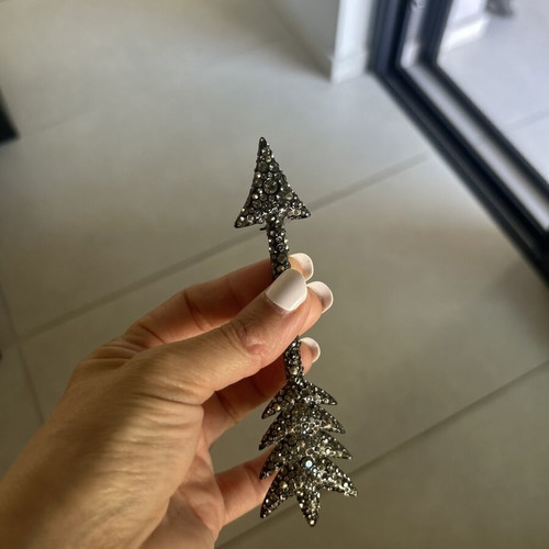 Handmade arrow brooch with rhinestones like new