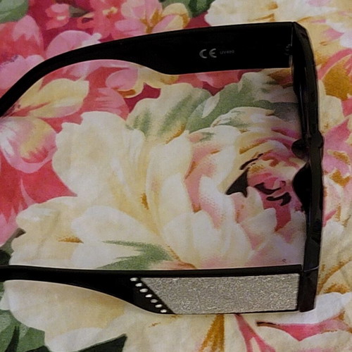 Sunglasses, black and silver