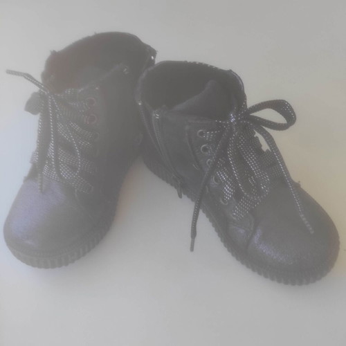 IQ Shoes girls' boots size 27 like new, black and blue, leather insole