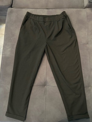 Black pants used, comfortable fit, size L