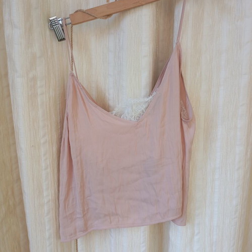 Bershka satin and lace crop tank top pink size M like new
