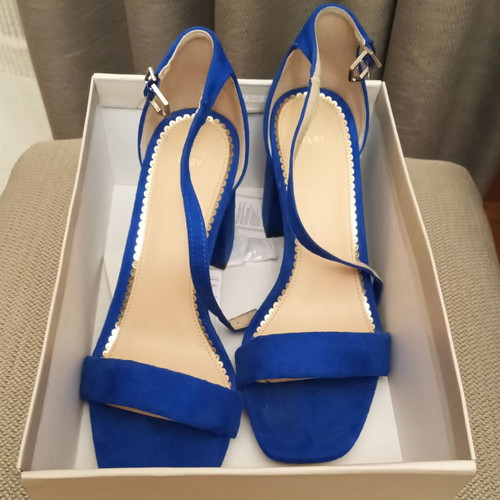 Blue sandals size 39 with 7-8 cm square heel new