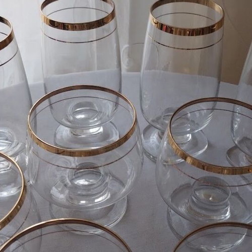 Crystal glasses like new, pack of 22 with gold detail