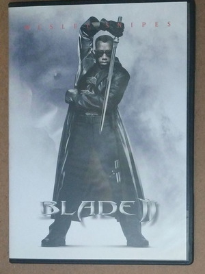 Blade II DVD new, subtitles, action thriller fantasy