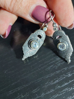 Сребърни обеци 925 от изкуството на Гианина като нови с камъни