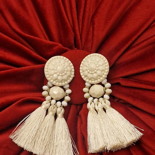 Zara earrings white with beads and tassels like new