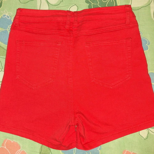Summer shorts red size S like new