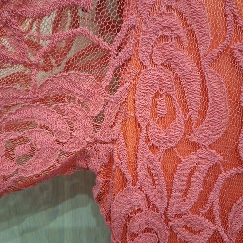 Chicard lace dress orange like new, size S