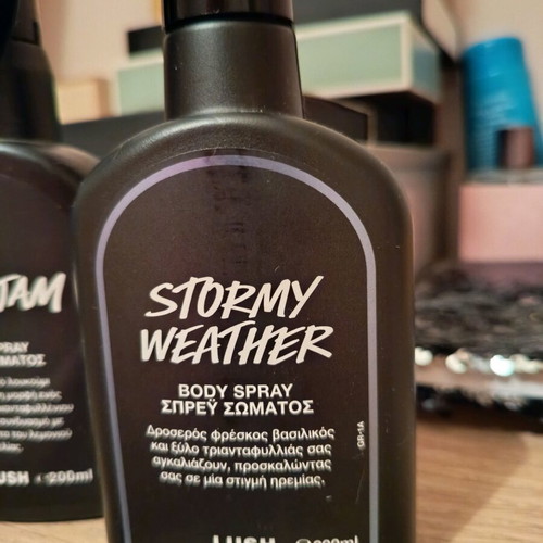 Lush Stormy Weather 200ml perfume like new