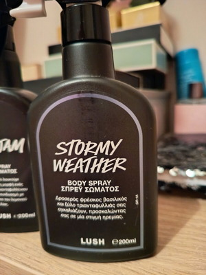 Lush Stormy Weather 200ml perfume like new