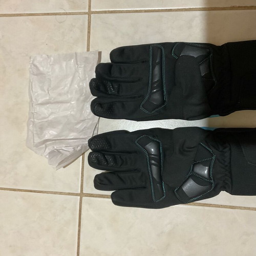 Winter gloves for motorcycle new