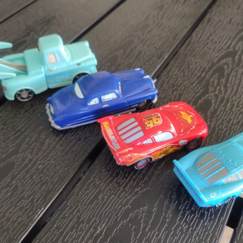Cars plastic toy set used, pack of 4