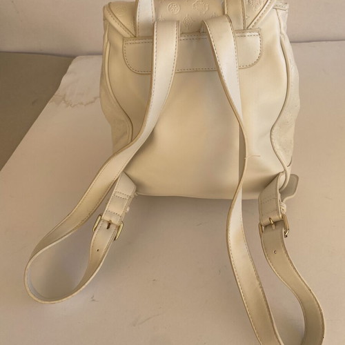 Guess women's backpack like new, white