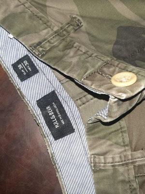 Pull & Bear camouflage pants size 38 like new, green