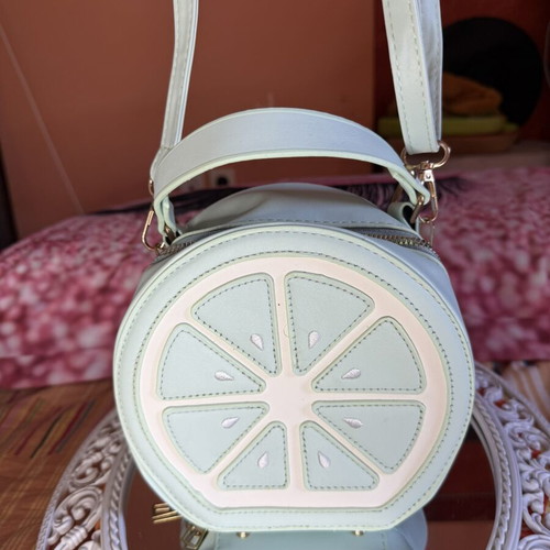 Round Lime Slice Shoulder Bag like new, mint green