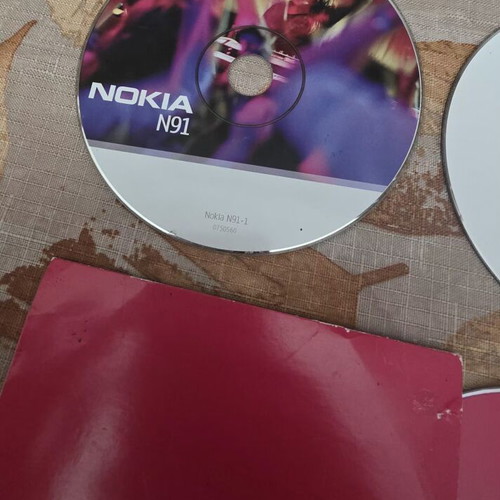 Nokia CD 7650, N91 and Ovi Suite CDs used