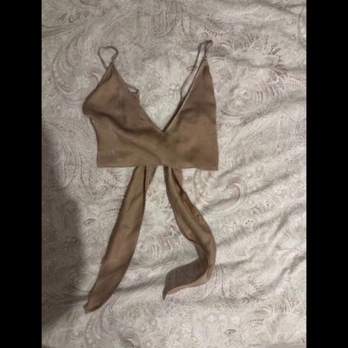 Nidodileda pants and top set used, one size, beige and gold