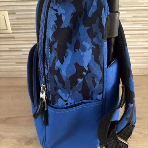 Goomby Shark Trolley School Bag for Kindergarten used, blue