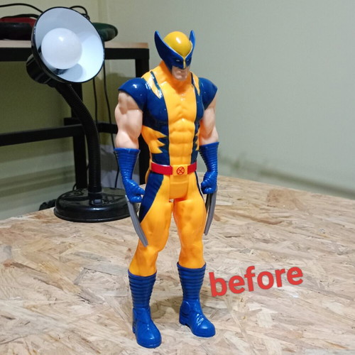 Wolverine figure 30 cm like new with wooden base diorama