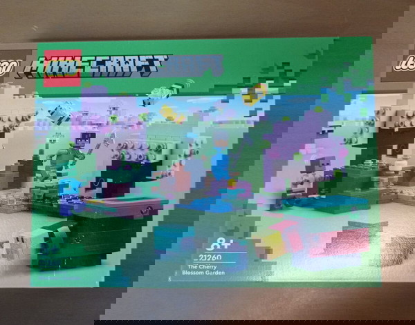 Lego Minecraft 21260
