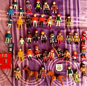 52 Playmobil φιγούρες!