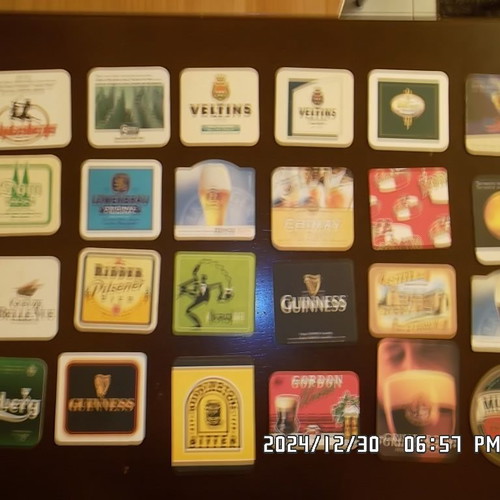 Coasters various like new, set of 6 pieces