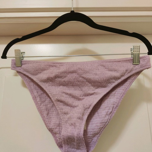 Oysho Crinkle Bikini Set Lilac new with tags, Top M Bottom L