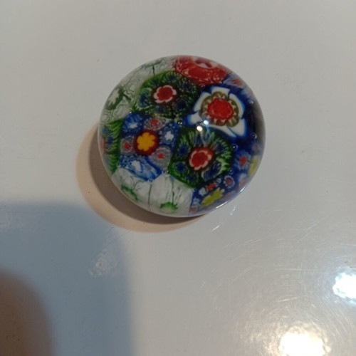 Paperweight Murano glass millefiori used with colorful floral design