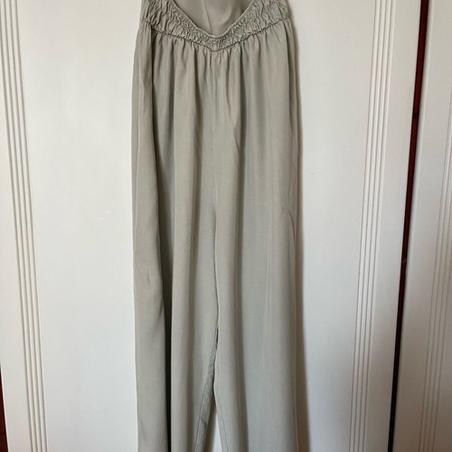 Italian wide-leg jumpsuit new, 100% tensel, soft texture