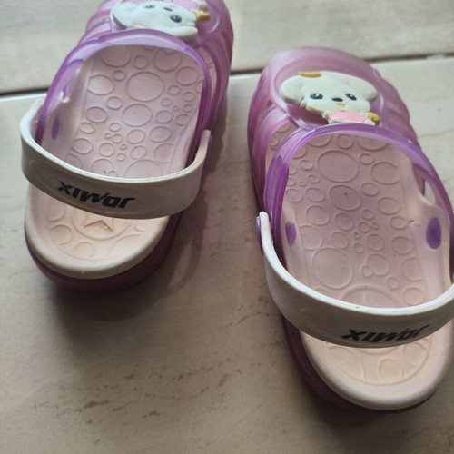 Slippers used, size 26, pink