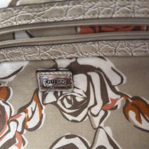 Guess Croco shoulder bag used, white and pink