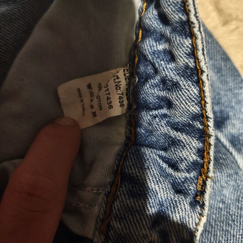 Off Blue Jean pants like new, size 38-40 large