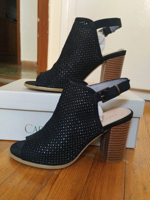 Women's sandals like new, black castor size 37
