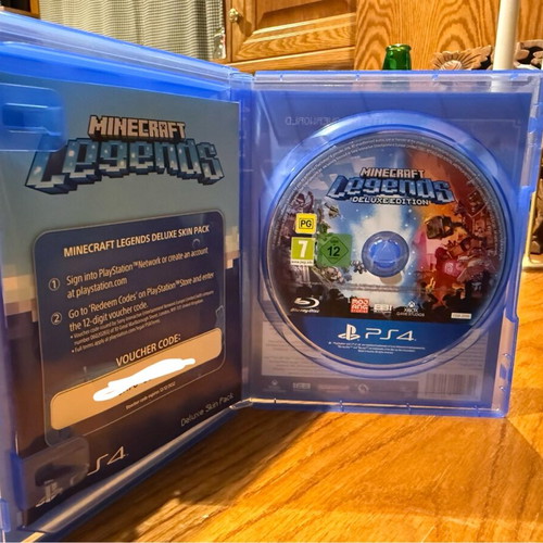 Minecraft Legends Deluxe Edition PS4 like new