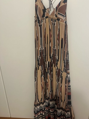 Maxi dress ZINI Boutique like new, beige and brown