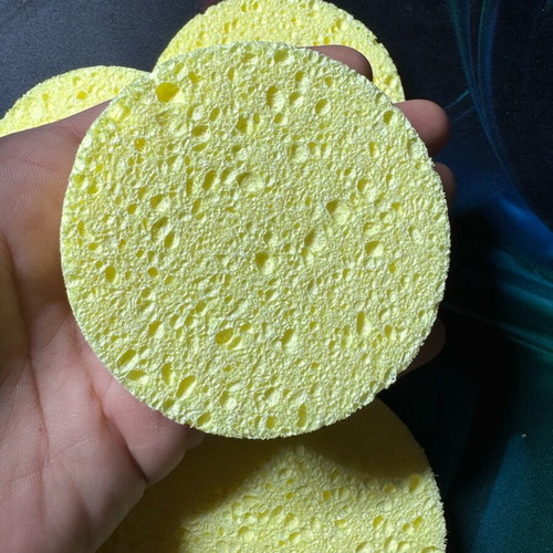 Makeup removal sponges like new, pack of 10, large and small