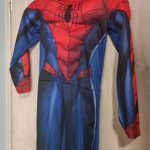 Spiderman Carnival Costume like new, ages 7-8
