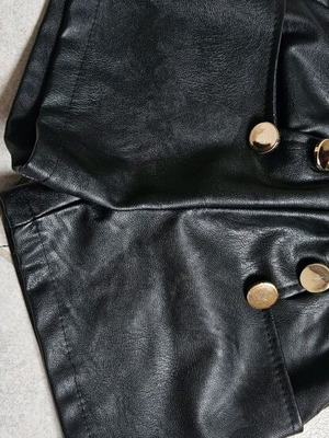 Children's leather shorts like new, age 4