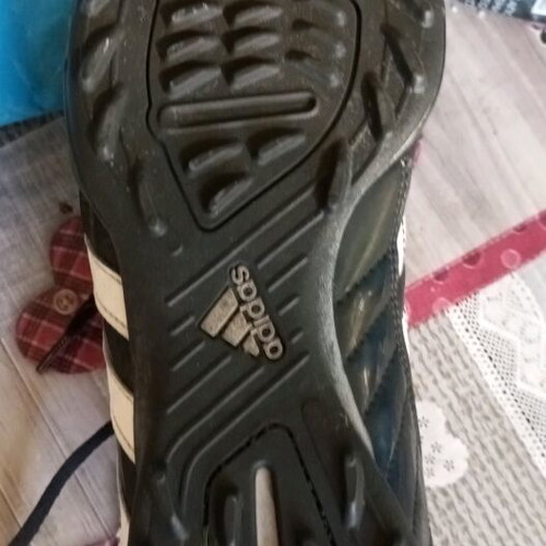 Football shoes size 44.5 like new with shin guards