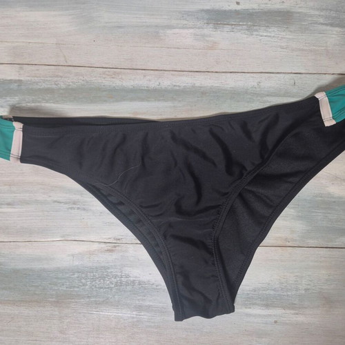 Bikini in sporty style size L like new, black/white/green
