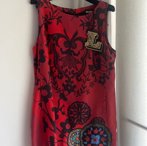 Дрес на Desigual