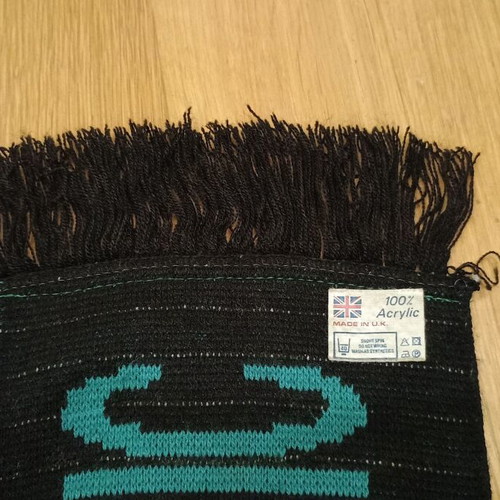 Celtic scarf double sided new, 90s