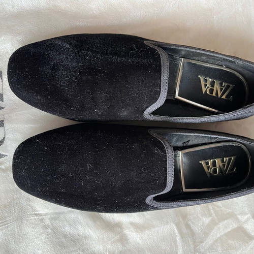 Zara velvet loafers like new, black, size 37