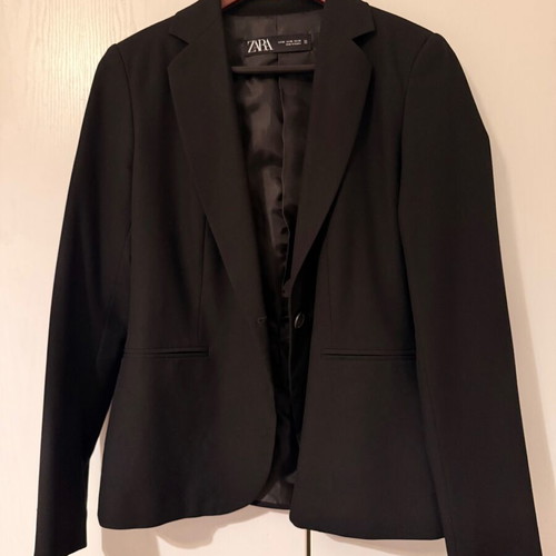 Zara black fitted blazer size M used