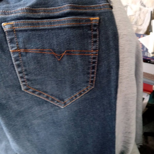 Diesel straight-leg jeans like new, size M 38 10, blue