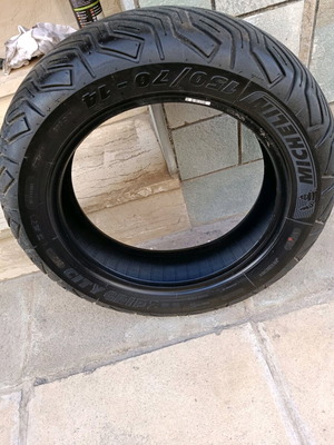 Tire 150/70/14 City Grip Michelin used