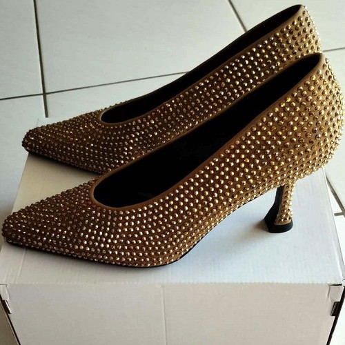 Gold high heel shoes new, size 41, 8 cm heel