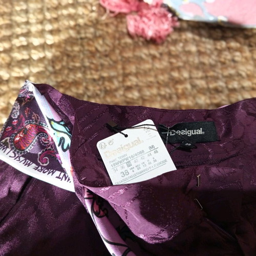 Desigual palazzo pants new with tag, size M, satin belt